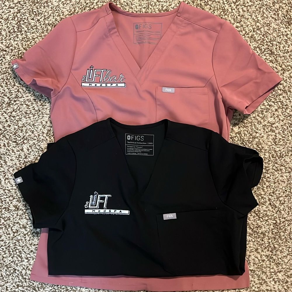 Embroidered XXS Figs Catarina Scrub Tops - Black and Mauve